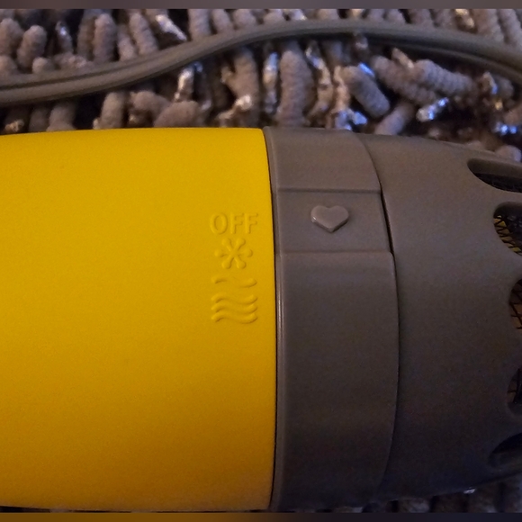 Drybar 'The Straight Shot' Blow Drying Flat-Iron - Only Used A Few Times - EUC - Picture 6 of 9